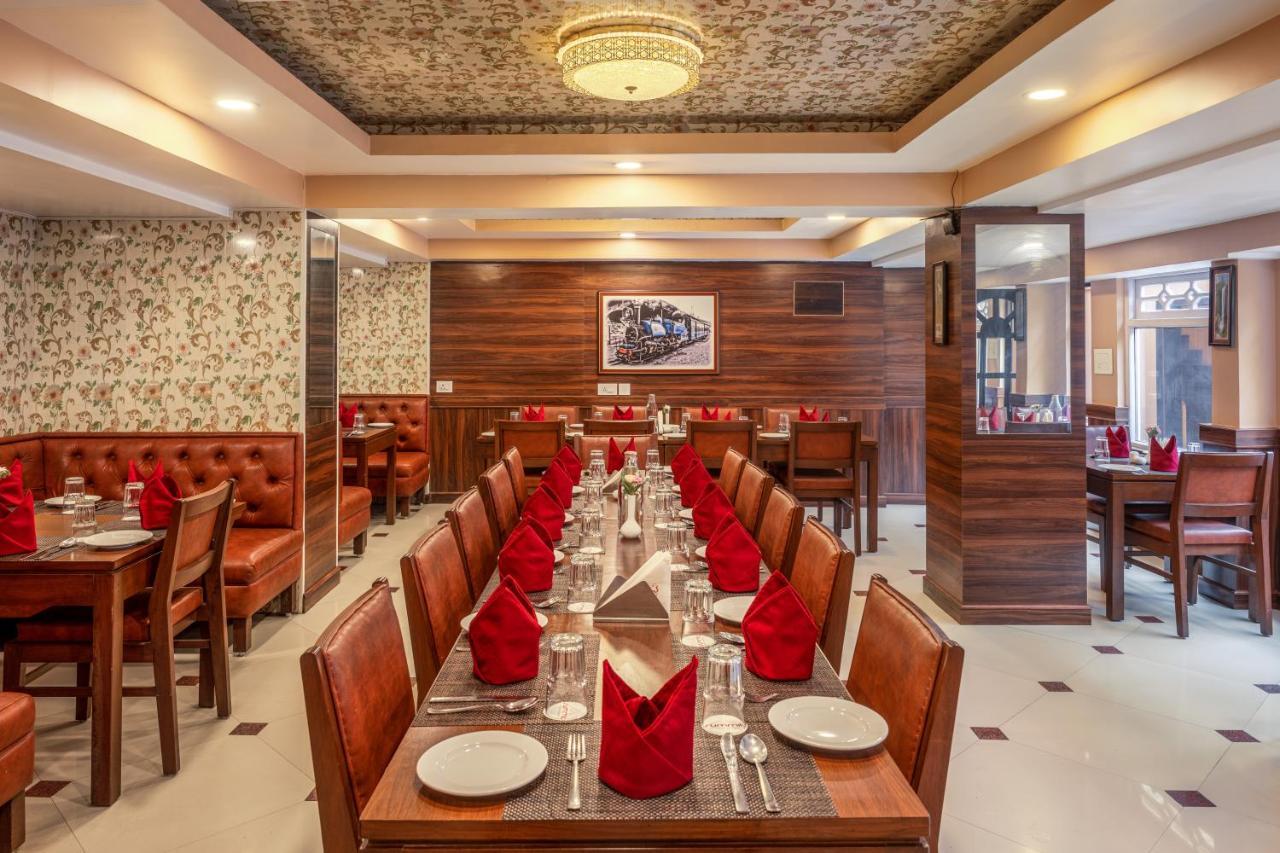 Summit Oakden Resort & Spa Mall Road Darjeeling  Exterior photo
